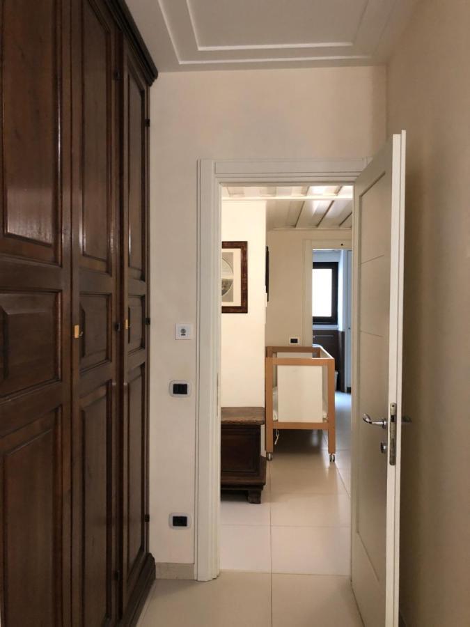 Visconti Apartment. Rom